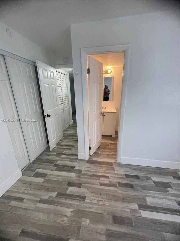 1532 Sw 5th Pl #A1 - Photo 6 of 16