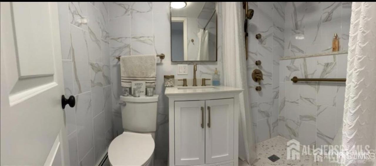 42 Albert Dr - Photo 7 of 18