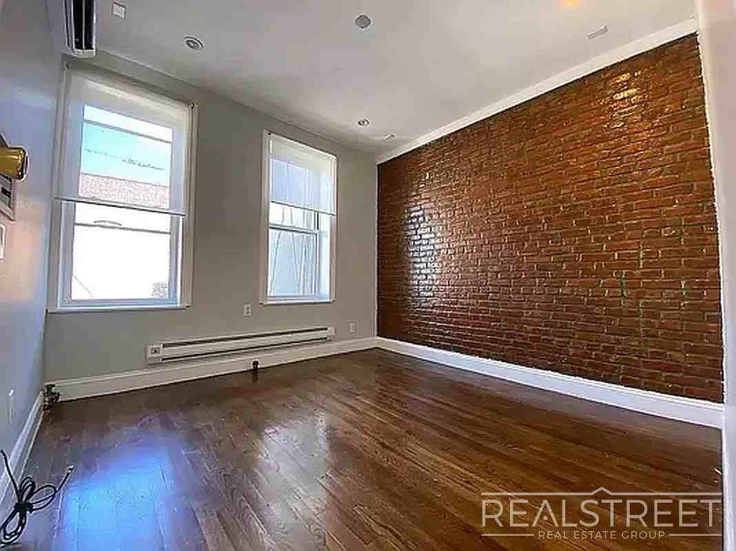 1673 Nostrand Ave #3F - Photo 7 of 9