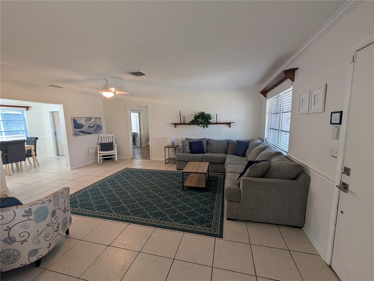 5355 Kent Rd - Photo 5 of 33