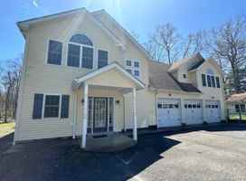 featured image of 1055 Bruynswick Rd
