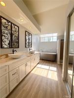 featured image of 1 Capobella