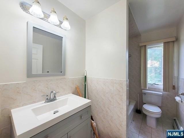 2050 Ellery Ave - Photo 4 of 8