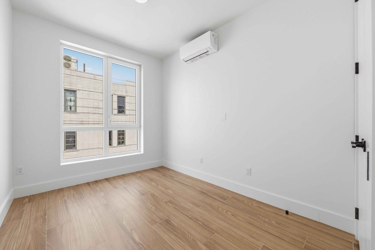 105 Hawthorne St #6C - Photo 7 of 15