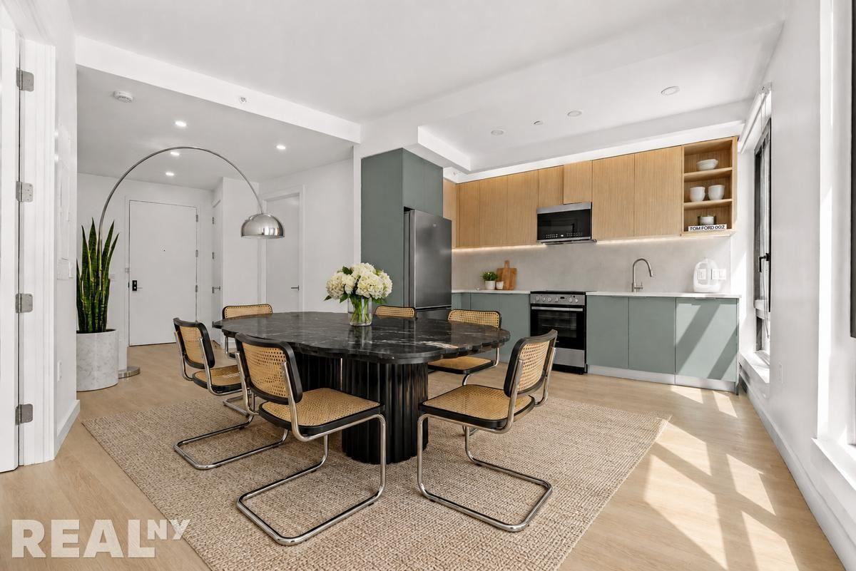 Bedford Ave #119A - Photo 3 of 17