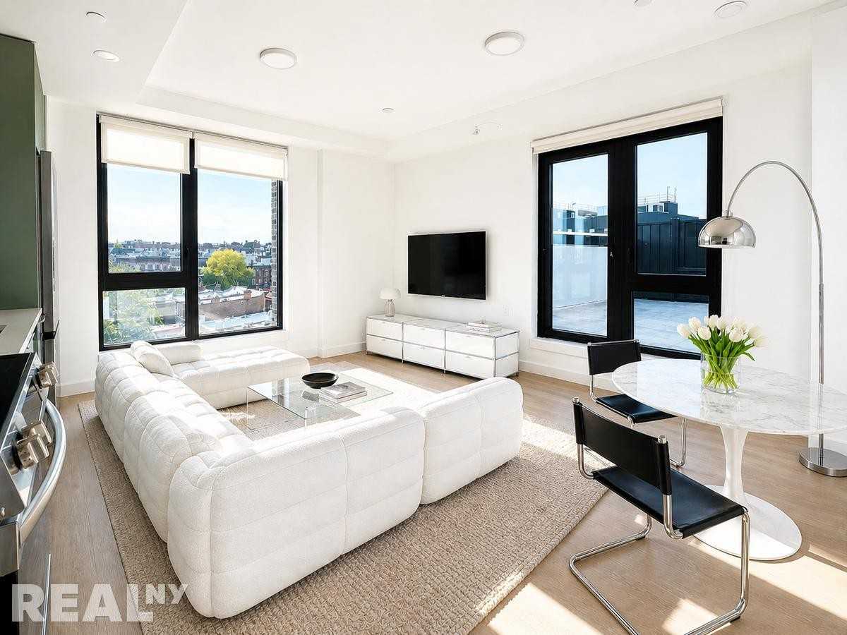 Bedford Ave #623A - Photo 2 of 18