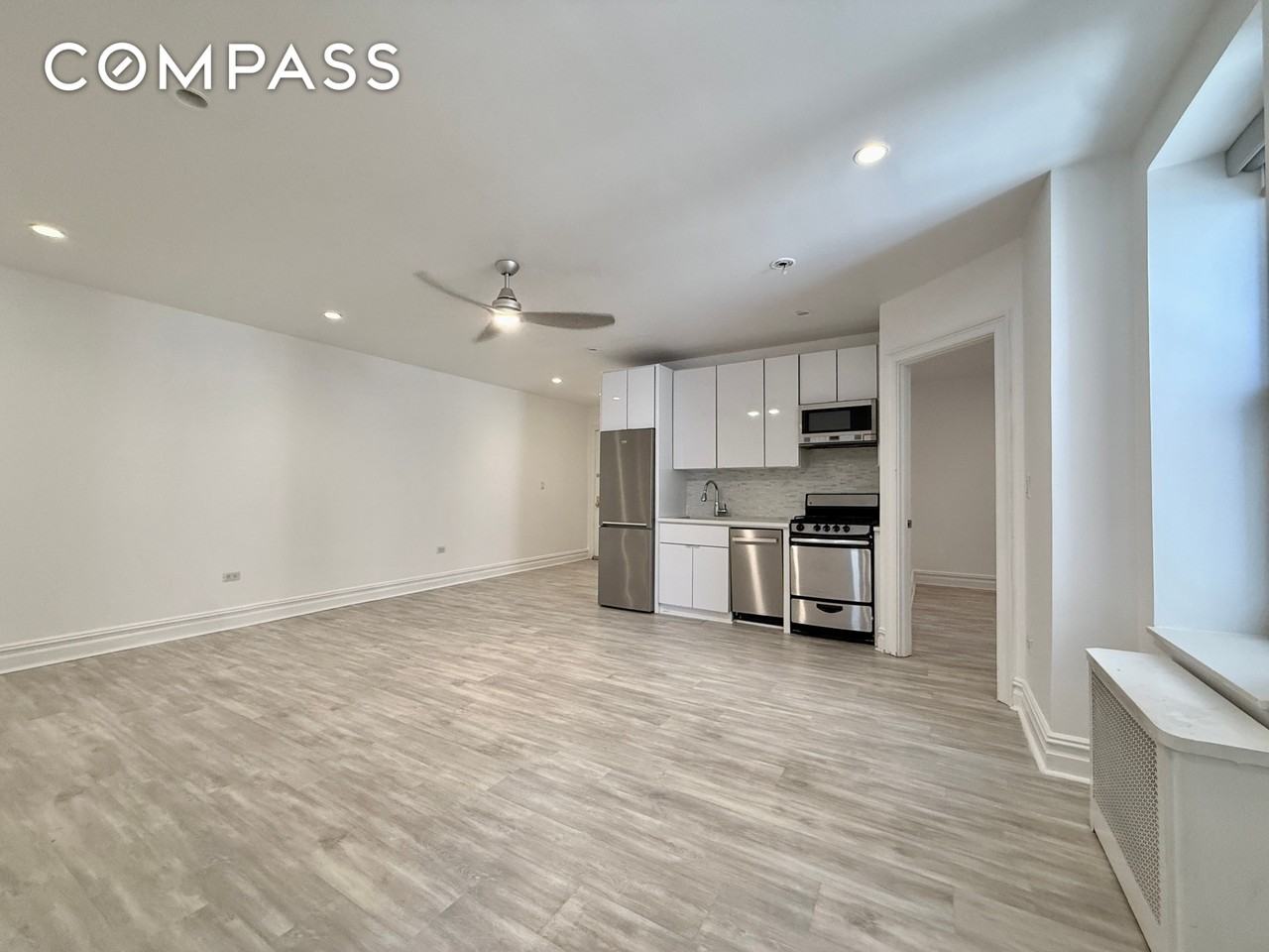 105 Bennett Ave #14A - Photo 6 of 16