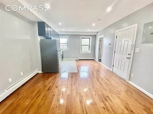 149 17th St #3 - Photo 2 of 7