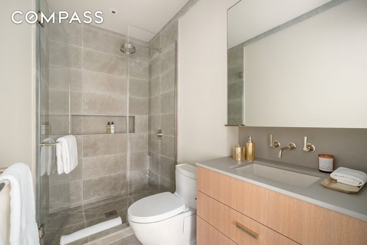 16 Morton St #2 - Photo 4 of 8