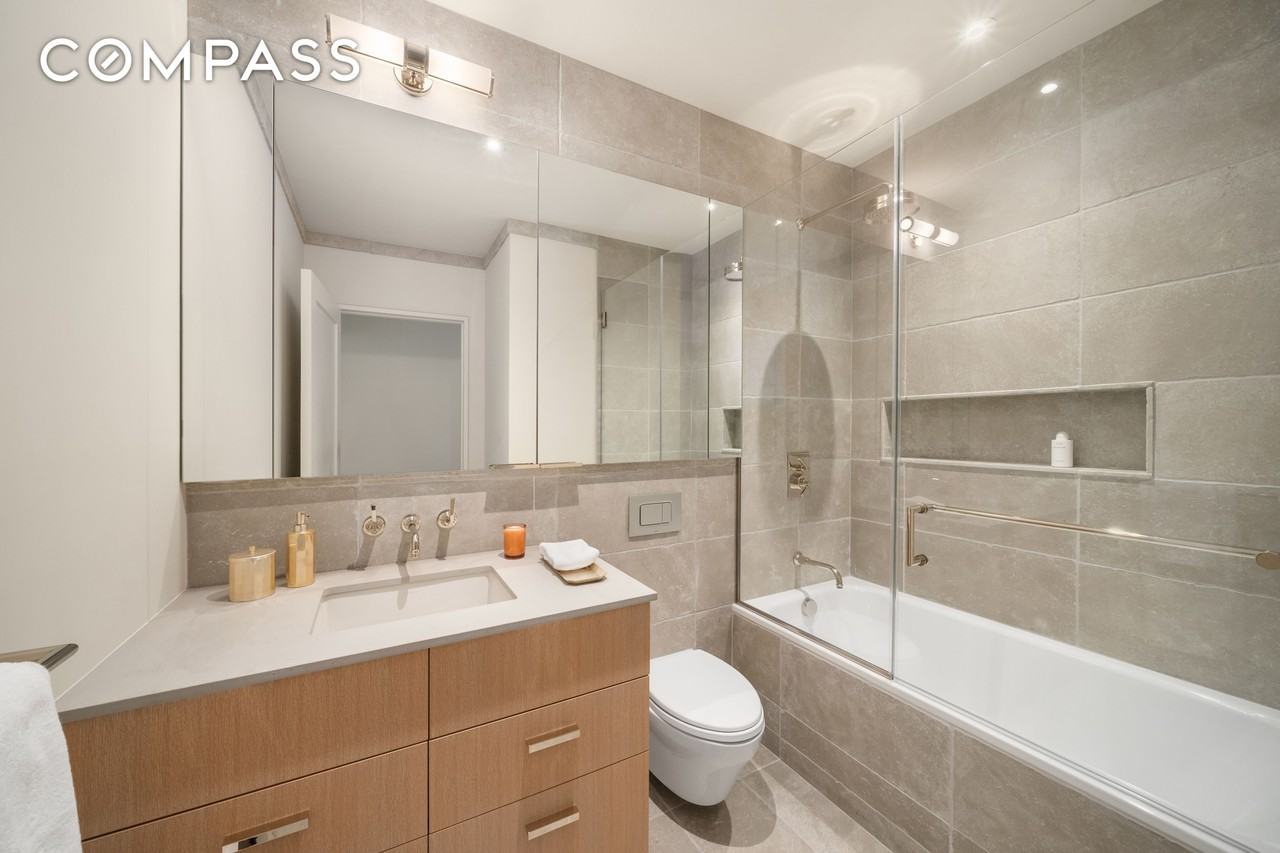16 Morton St #2 - Photo 5 of 8