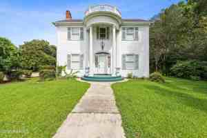 featured image of 228 Amelia St