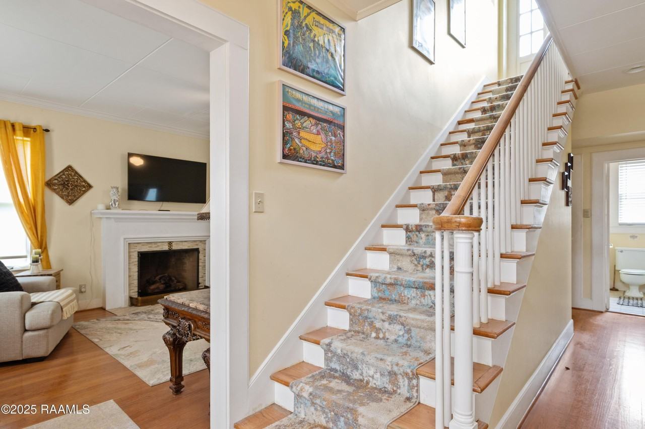 228 Amelia St - Photo 2 of 13