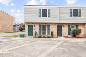 featured image of 100 Winchester Dr #309