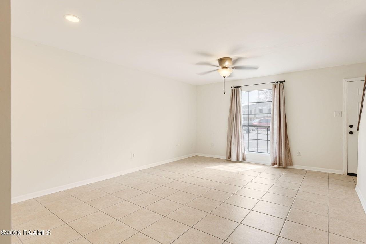 100 Winchester Dr #309 - Photo 7 of 20