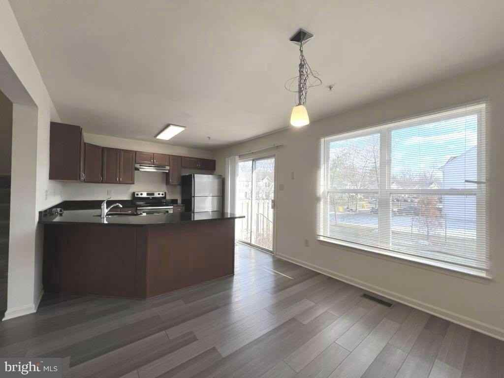 707 Horse Chestnut Ct - Photo 4 of 18