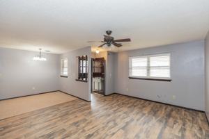 featured image of 1950 Howard Dr #1952