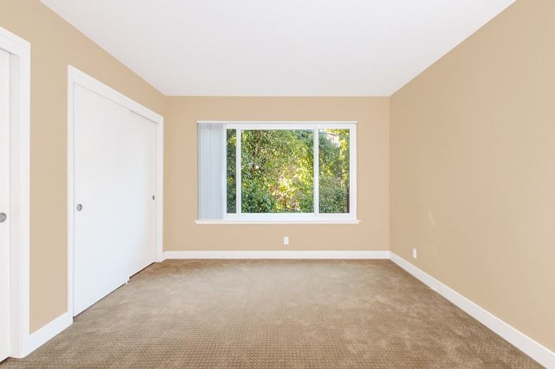 1410 Millbrae Ave #307 - Photo 5 of 9