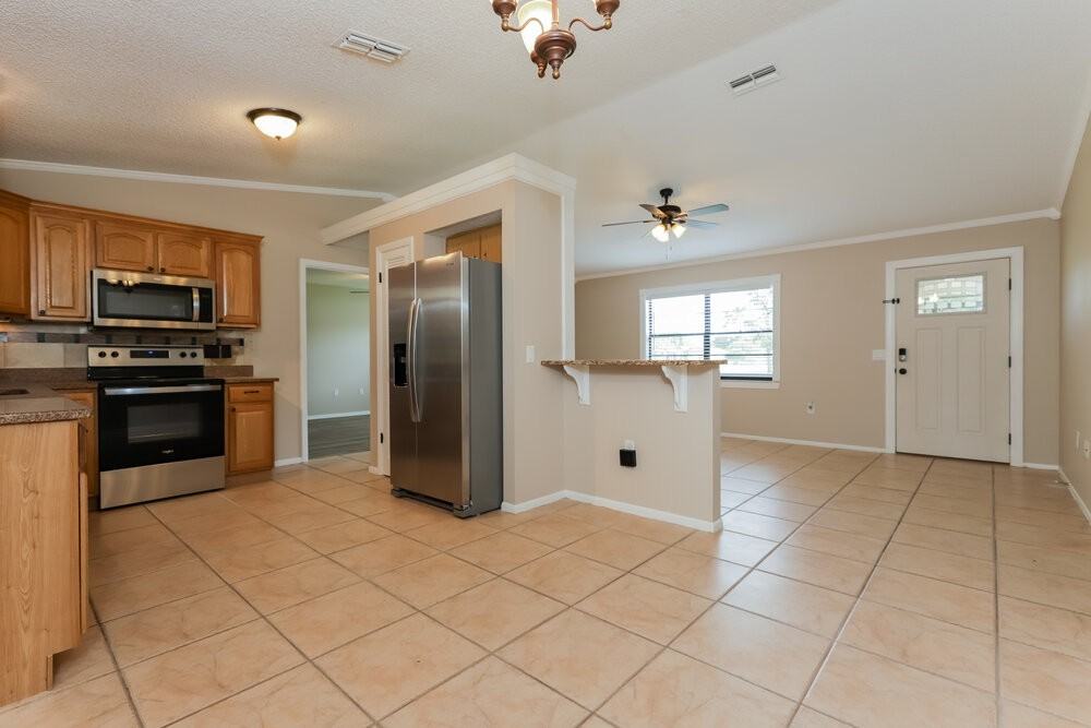 13238 Drysdale St - Photo 6 of 16
