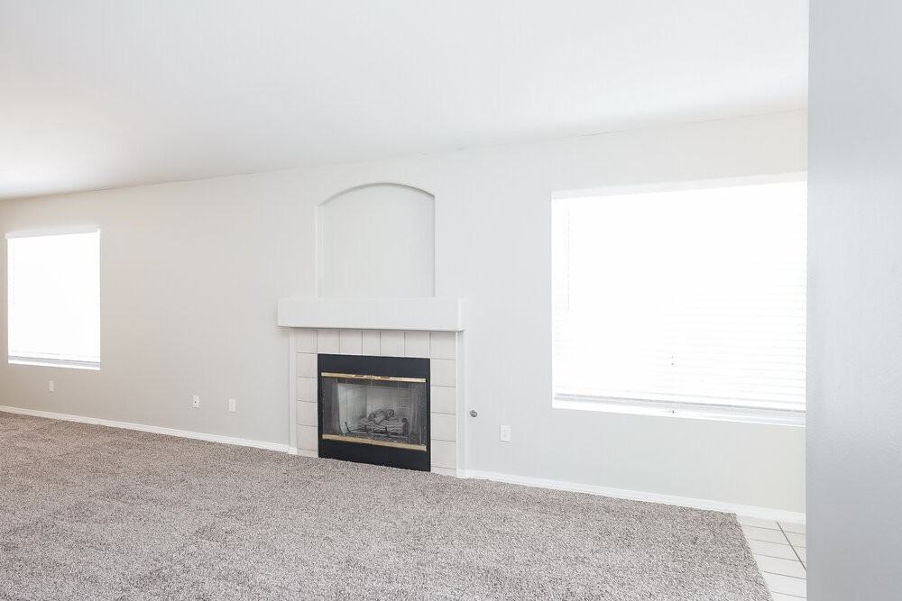 7028 Village Shore Ct - Photo 3 of 15