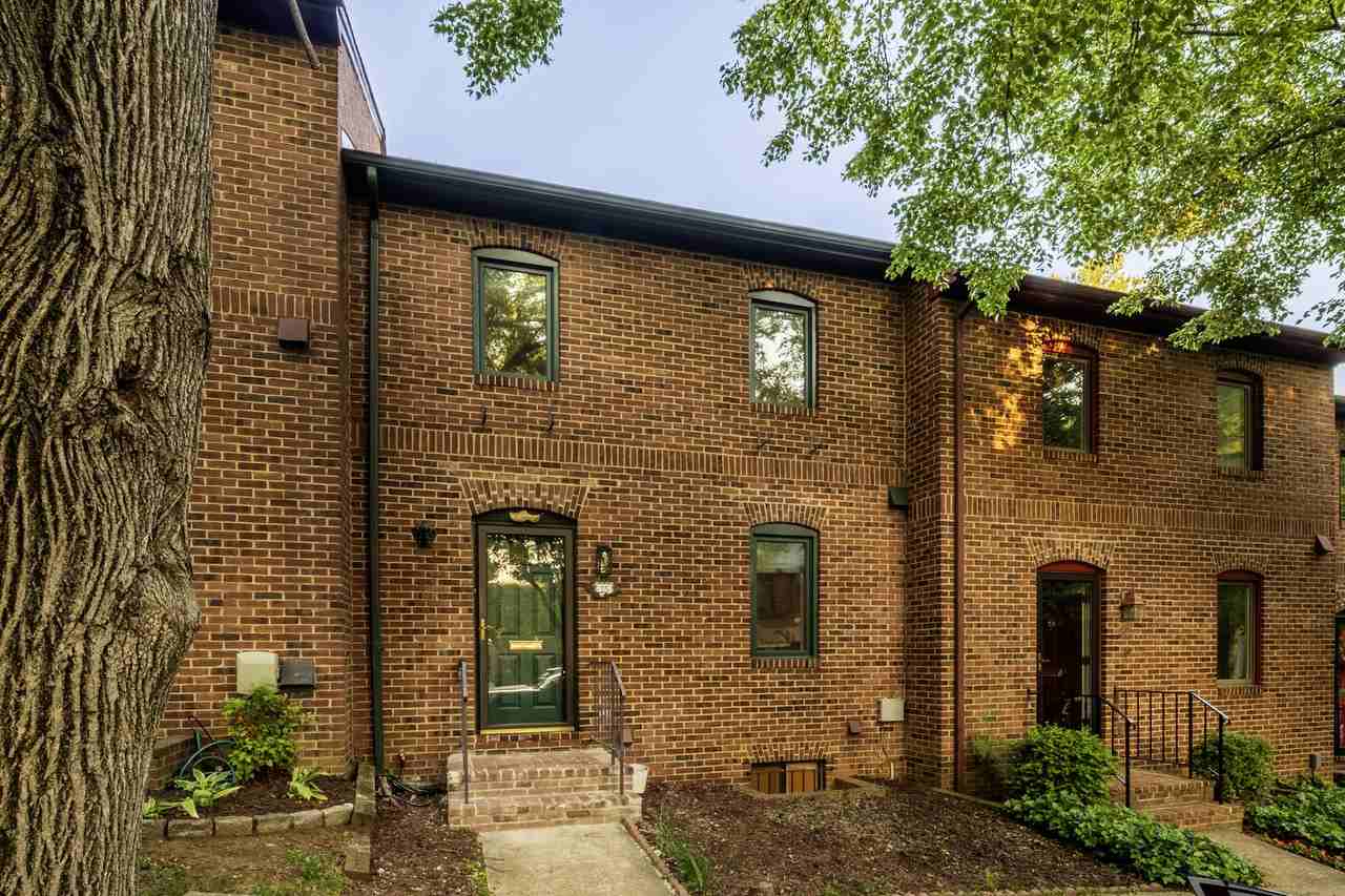 35 City Gate Ln #1