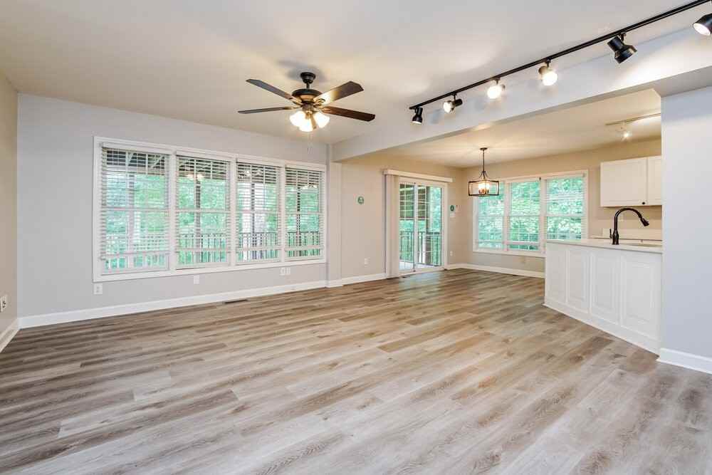 2744 Brigadoon Dr - Photo 5 of 17