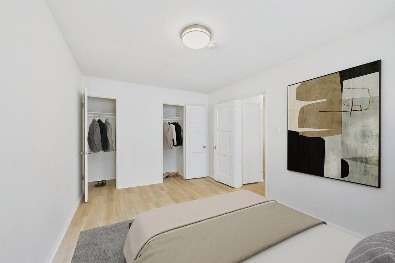 Banner Circle Apartments - Photo 3 of 21