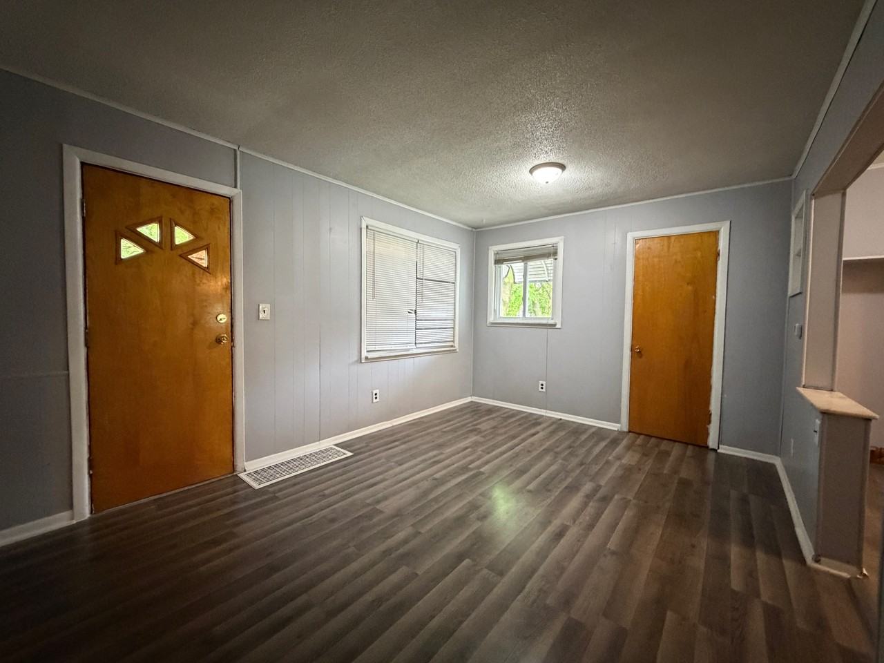 1207 Forest Hill Ave #1 - Photo 2 of 7