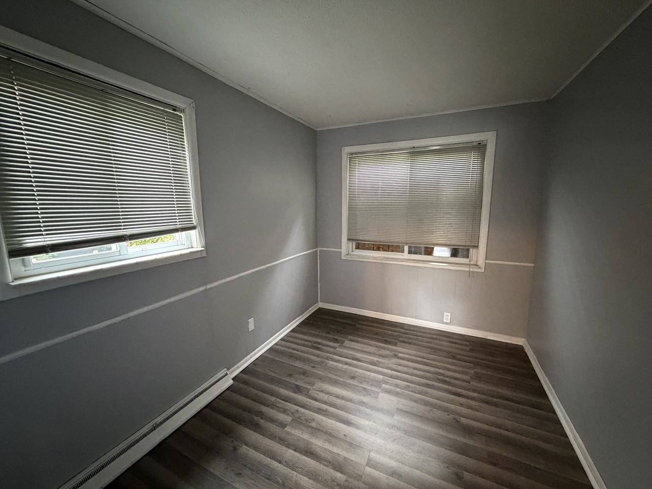 1207 Forest Hill Ave #1 - Photo 4 of 7