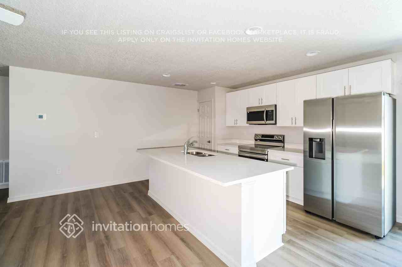 1195 Rabbit St Se - Photo 4 of 16