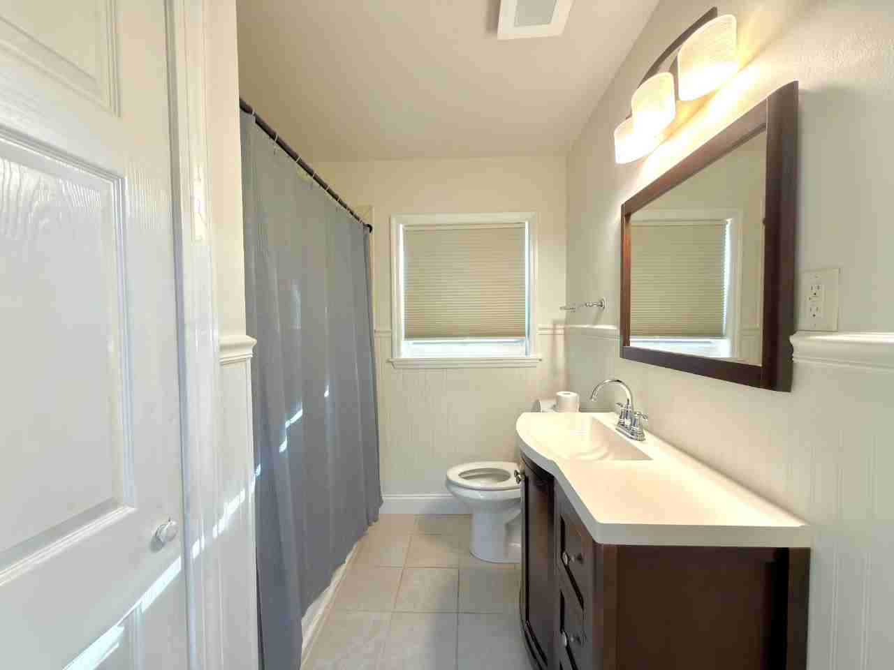 1216 Eastwood Ave - Photo 7 of 11