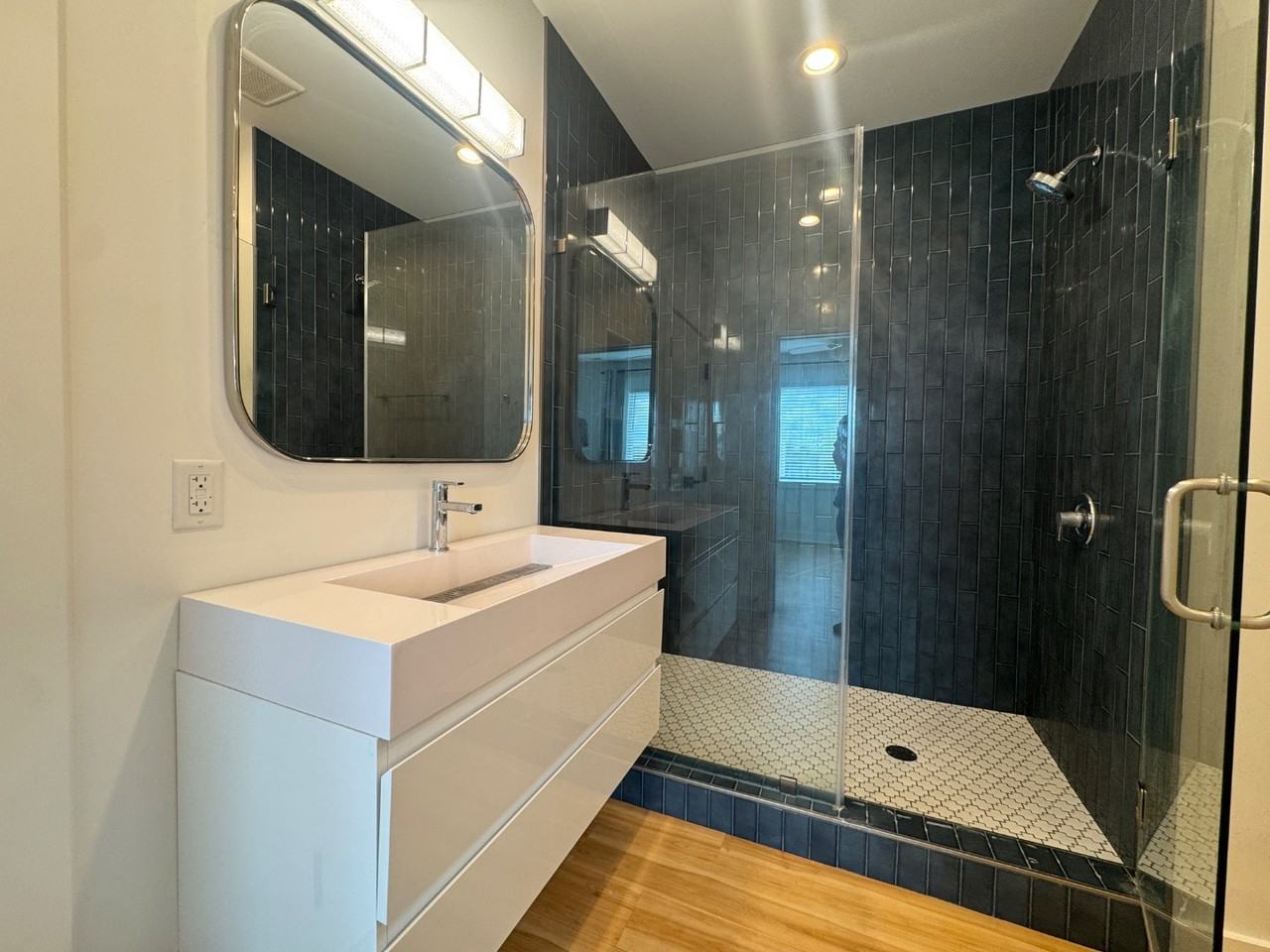 120 N Lake Park Blvd - Photo 5 of 20