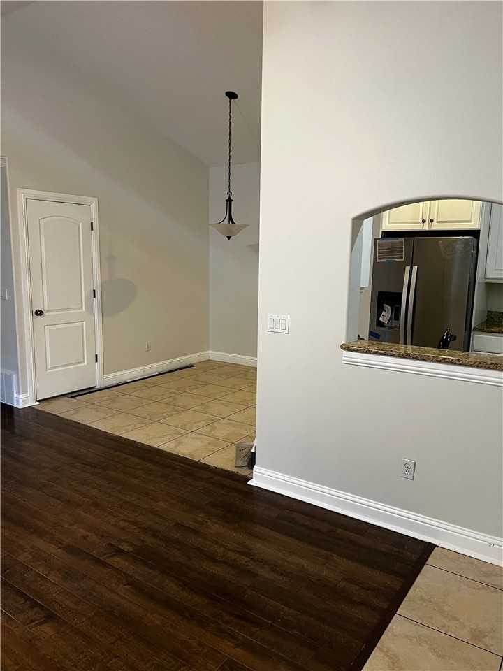 203 Nw #304 - Photo 6 of 21