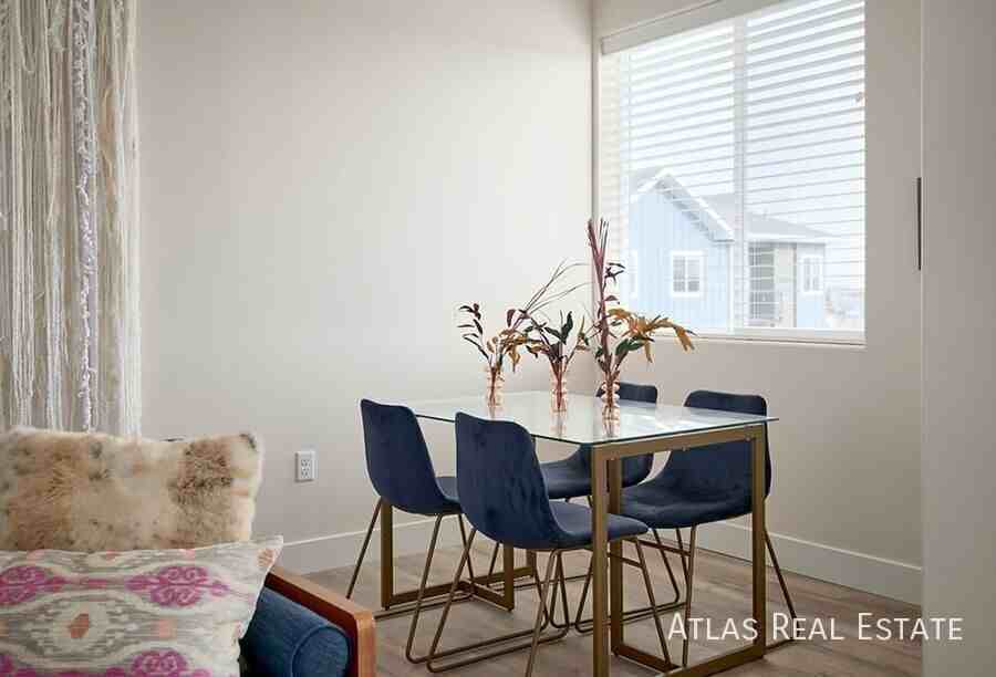 Lofts - Photo 7 of 50