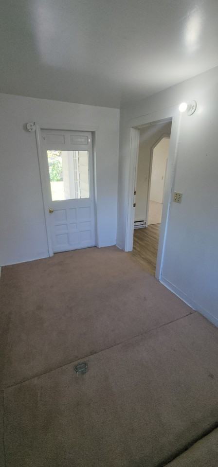 444 N 9th E #1 - Photo 7 of 12