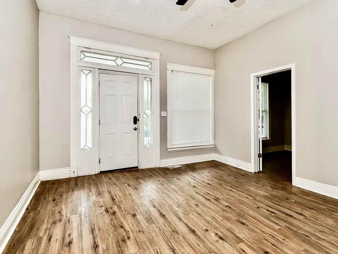 747 South 35th Street - Photo 7 of 7