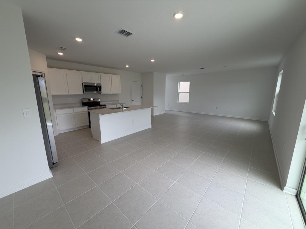 2486 Hallow Garden Rd. Eustis FL 32726 - Photo 2 of 21