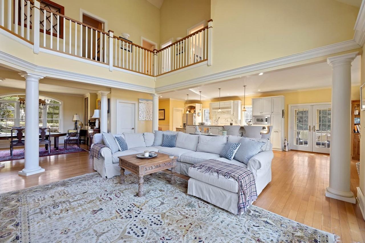 9 Fox Run Road #1532210P - Photo 3 of 48