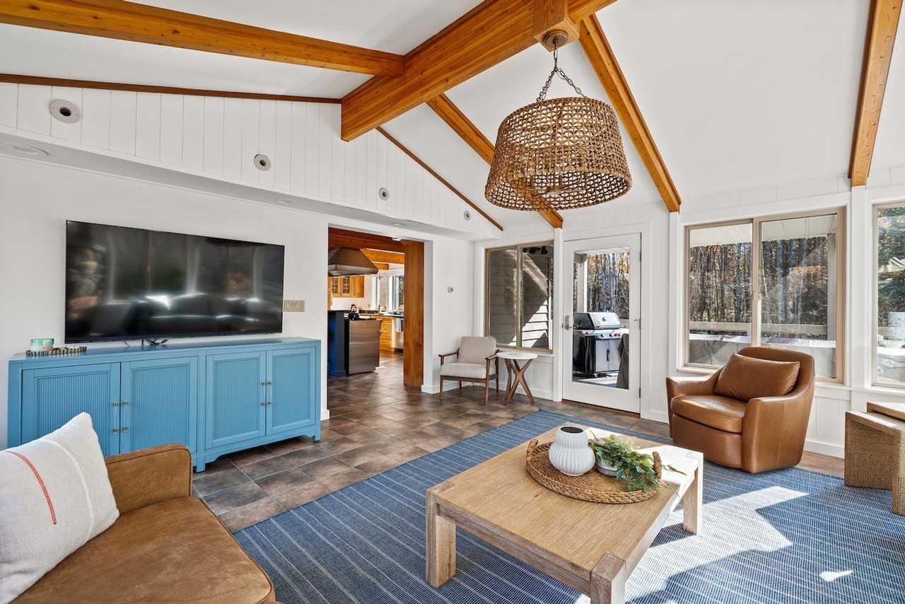 24 Cape Woods Rd #1532205P - Photo 4 of 42