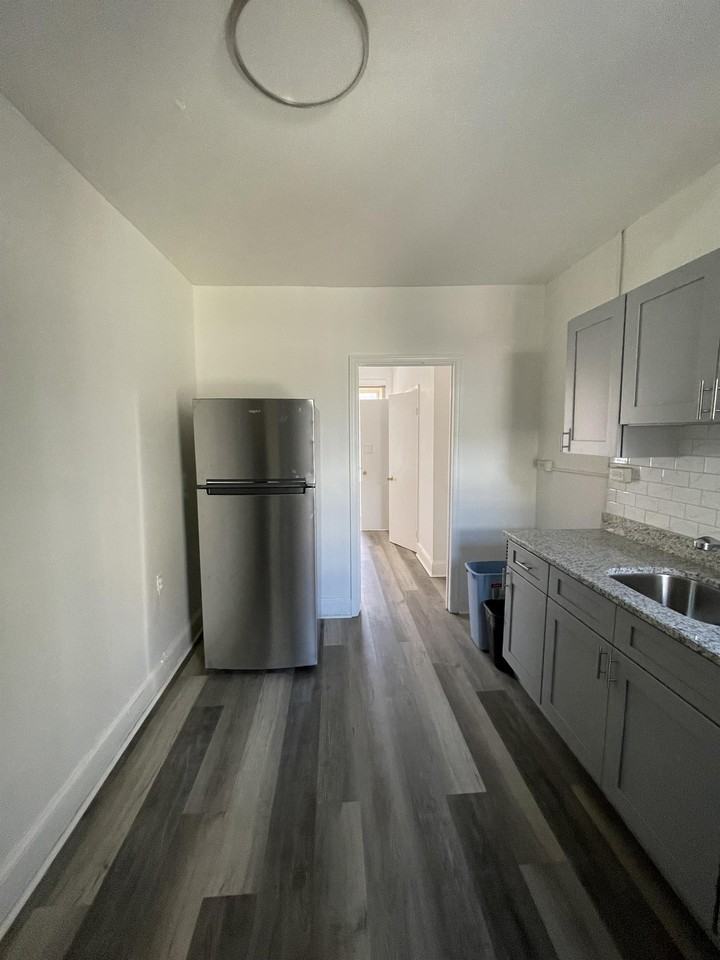 4025 Green St #1 - Photo 2 of 14