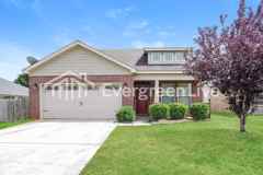 118 Bellevue Dr - Photo 1 of 1