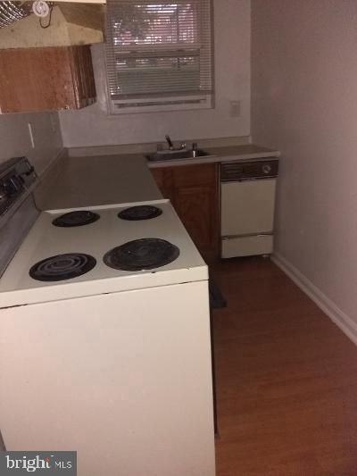 3051 Patrick Henry Dr ##101 - Photo 7 of 9