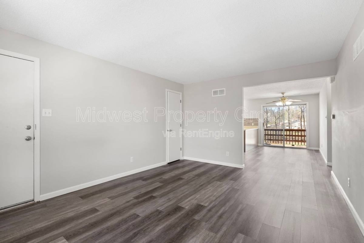 11 Delray Ct - Photo 2 of 10
