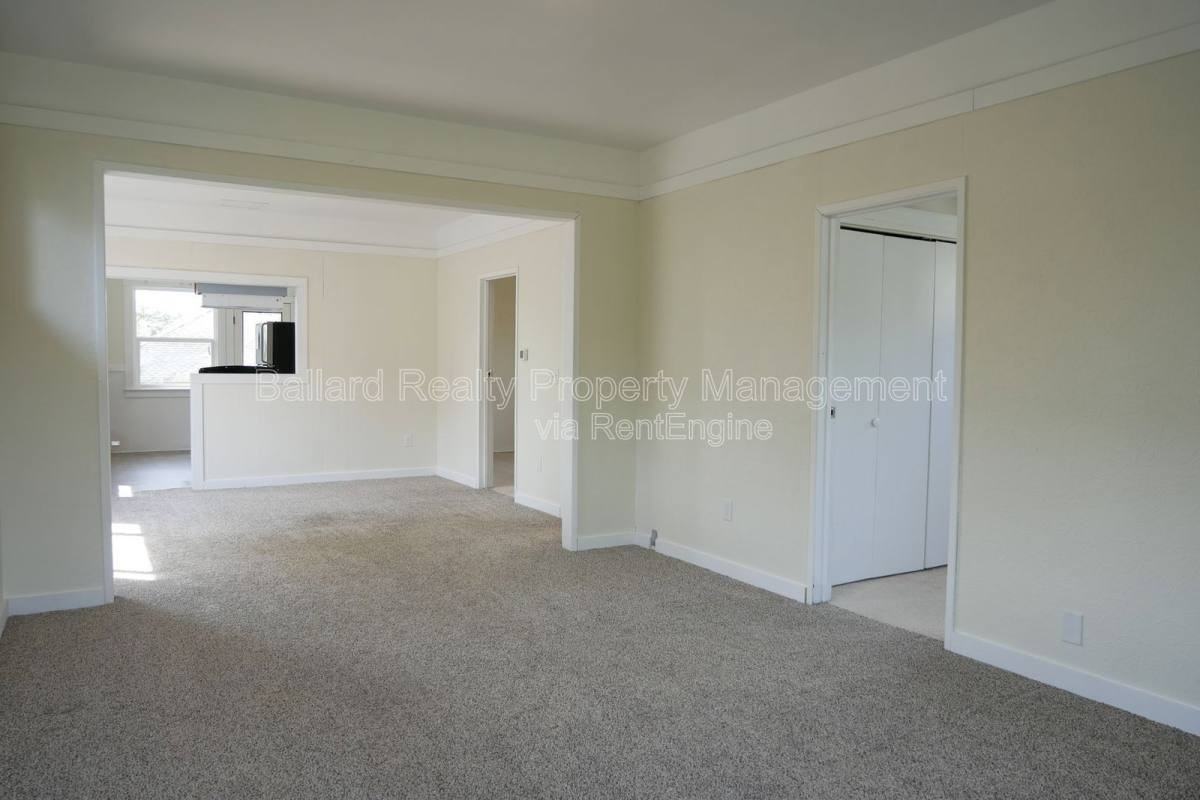 6711 4th Ave Nw #A - Photo 2 of 10