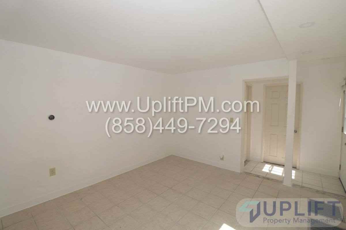 2971 Morningside St - Photo 2 of 10