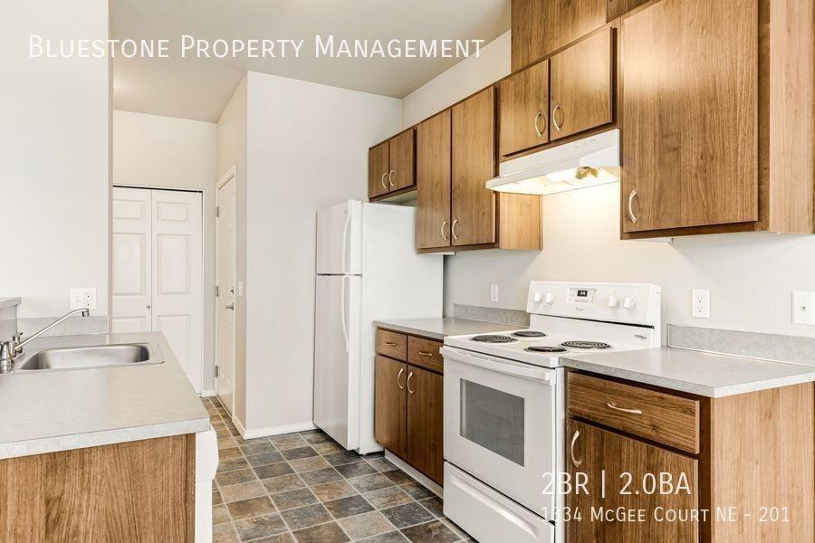1334 Mcgee Ct Ne #201 - Photo 7 of 41