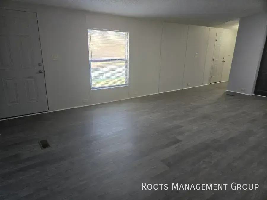 272 Emerson Bypass Rd #B17 - Photo 3 of 21