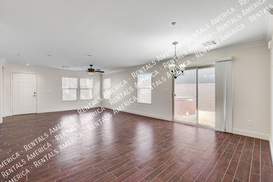 10732 Mystic Shore Ave - Photo 2 of 21