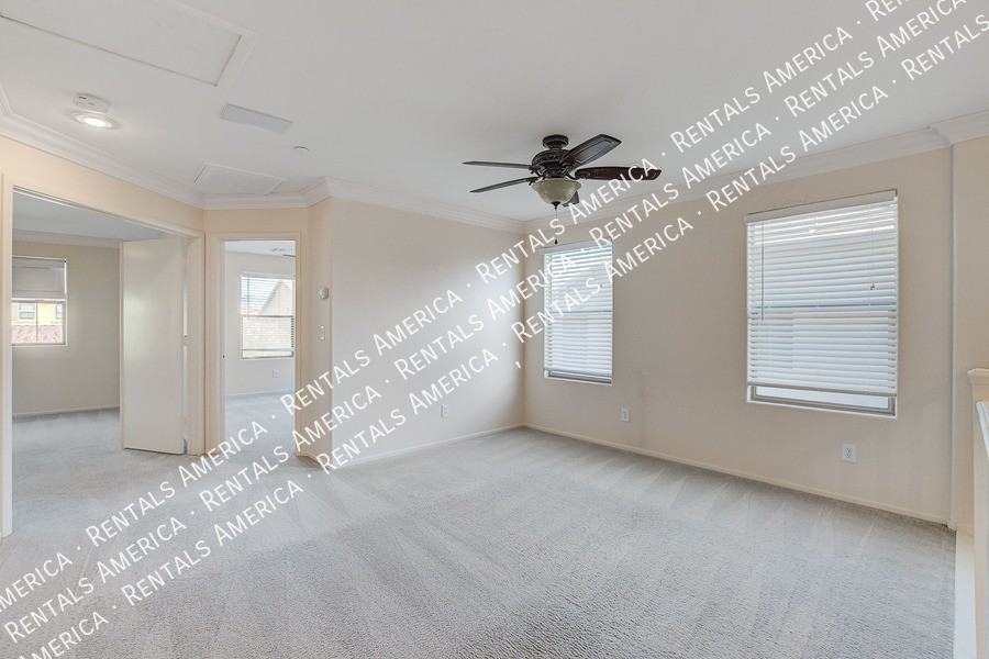 10732 Mystic Shore Ave - Photo 7 of 21