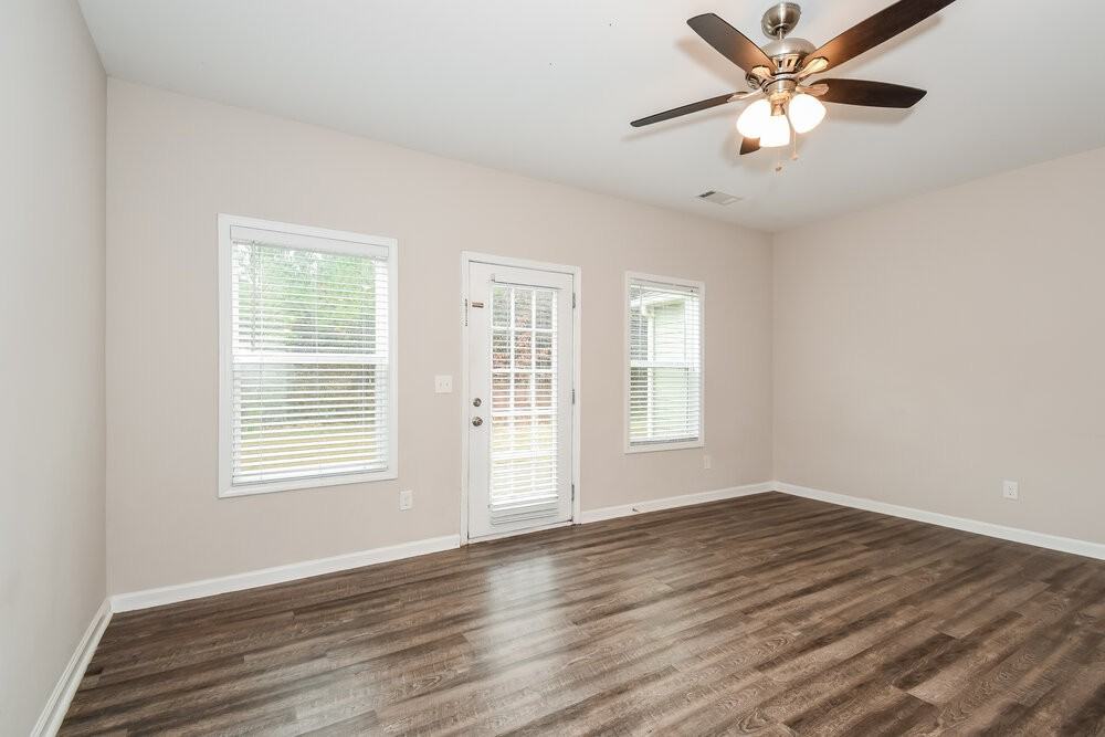 19 Castlemoor Loop - Photo 5 of 20