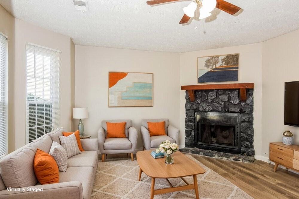 3571 Hopkins Ct - Photo 4 of 20